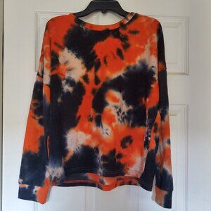 White Mark 2 pc NWOT shorts long sleeve top pajama set, Sz Small, Orange Blk Wte